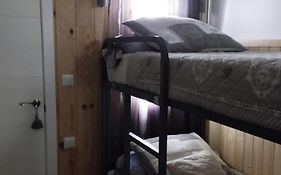 Chambres D'Hotes Chez Catherine A Reus Chambre De Paris Avec Salle De Bains Privee